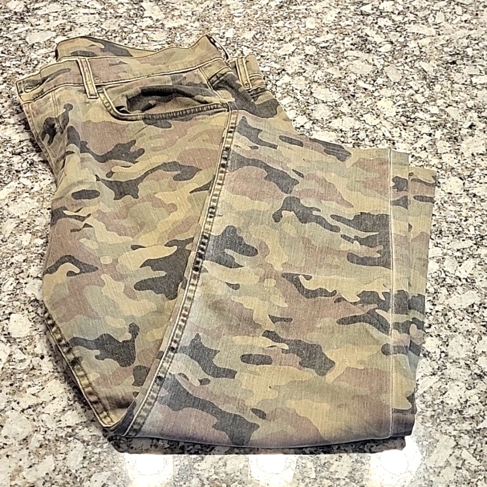 Hudson 36 camo jeans